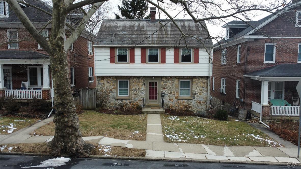 626 Lafayette Street