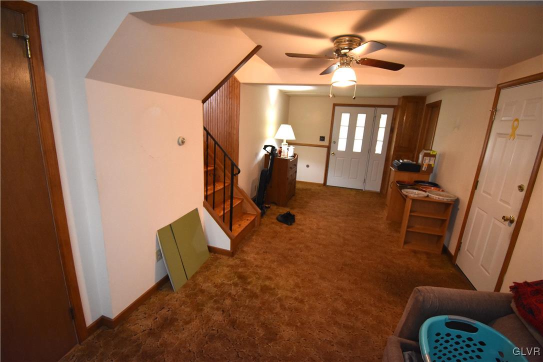 123 Carbon Street