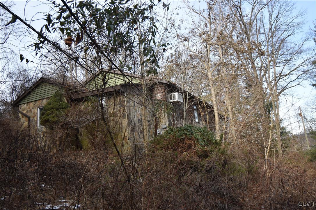 290 Delaware Drive