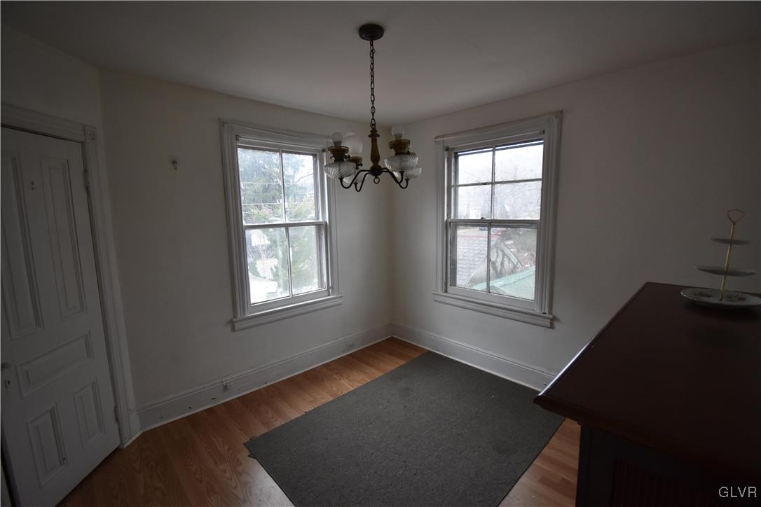 219 West Burke Street