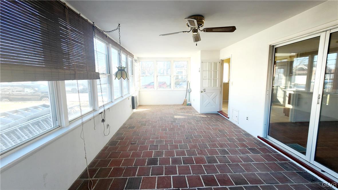 928 Linden Street