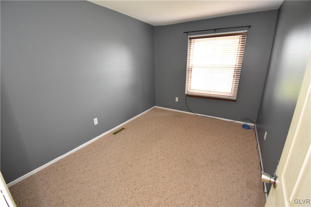 3440 Colonial Court