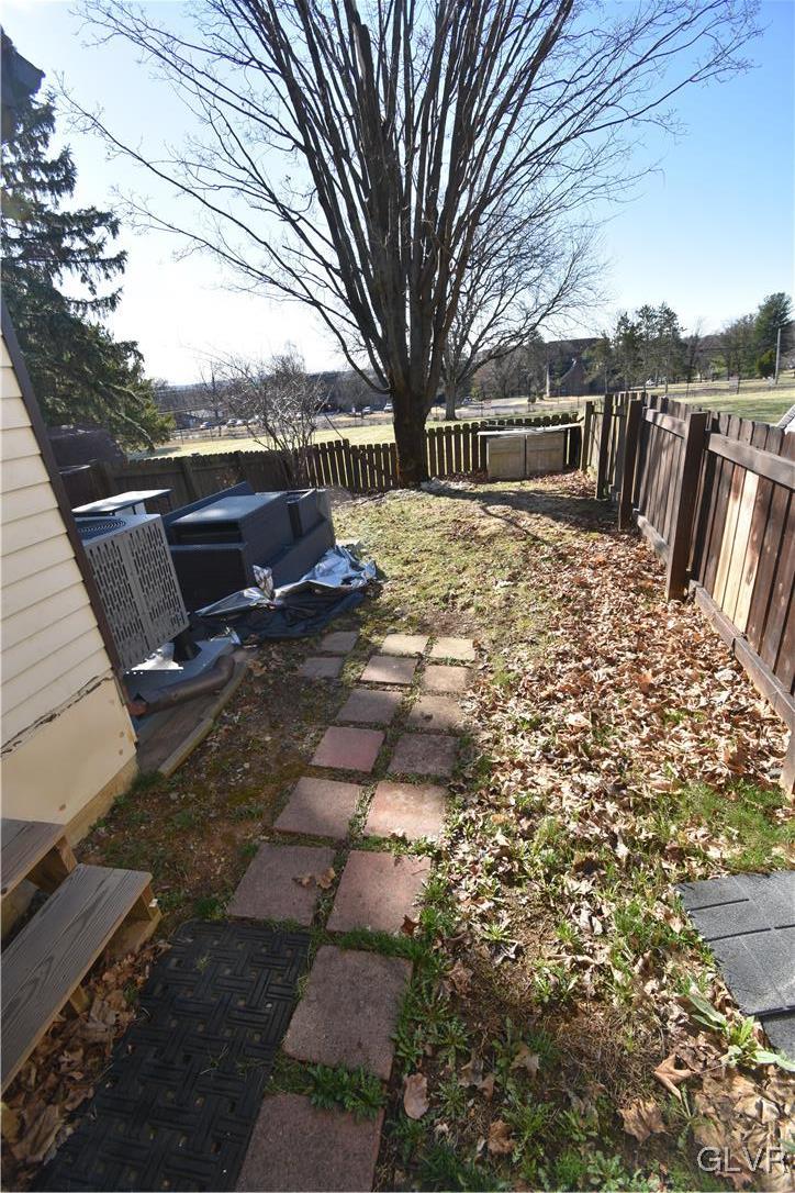 3440 Colonial Court