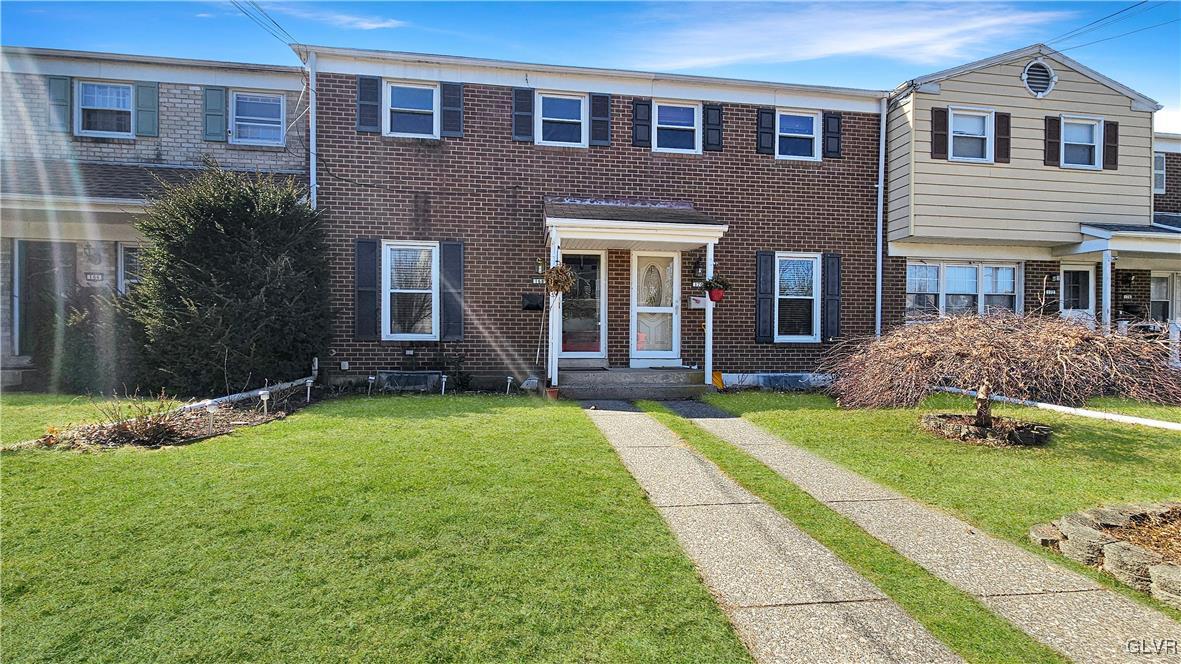 168 Front Street