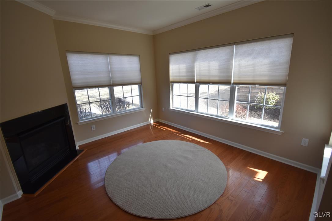 506 Waterford Terrace