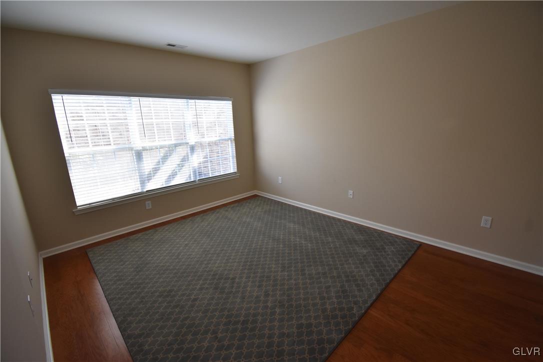506 Waterford Terrace