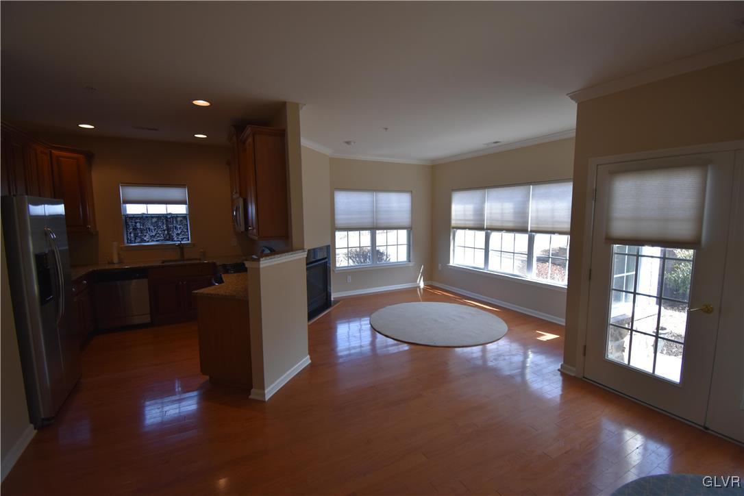 506 Waterford Terrace