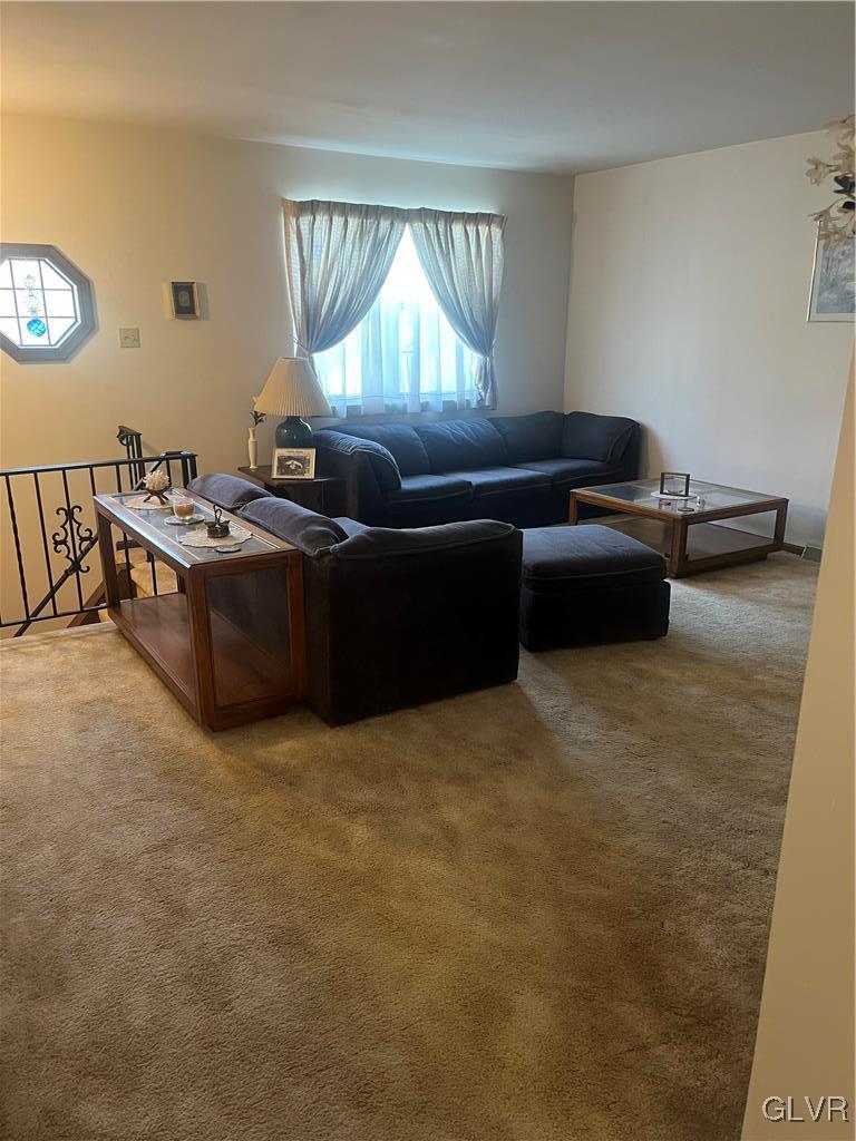 3882 Timothy Lane
