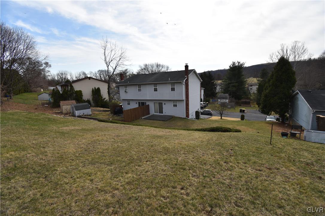 3882 Timothy Lane