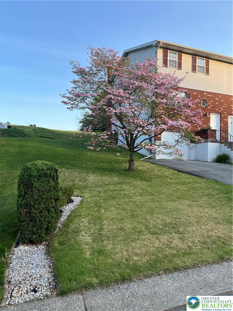 3882 Timothy Lane
