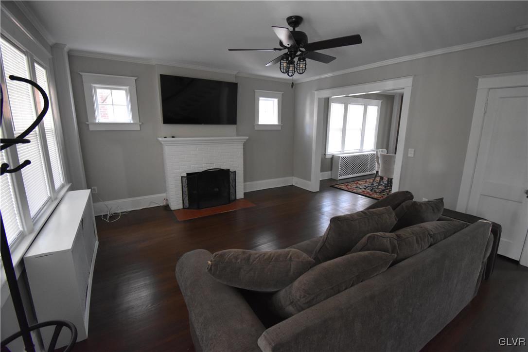 624 Chestnut Terrace