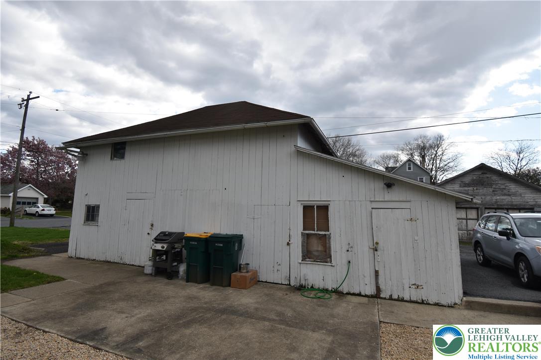 523 Greenwood Avenue