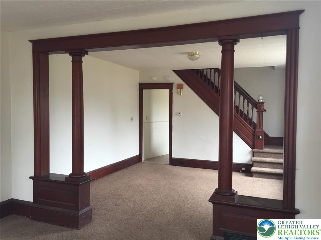 523 Greenwood Avenue