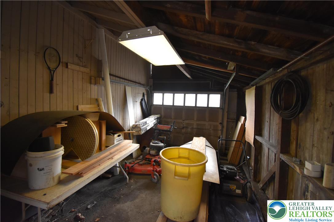 523 Greenwood Avenue