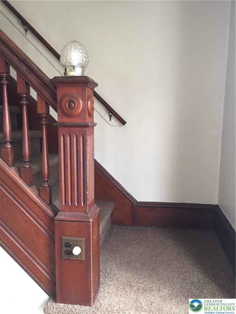 523 Greenwood Avenue