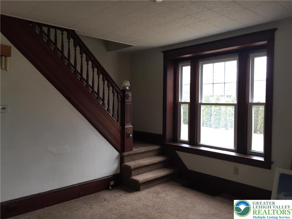 523 Greenwood Avenue