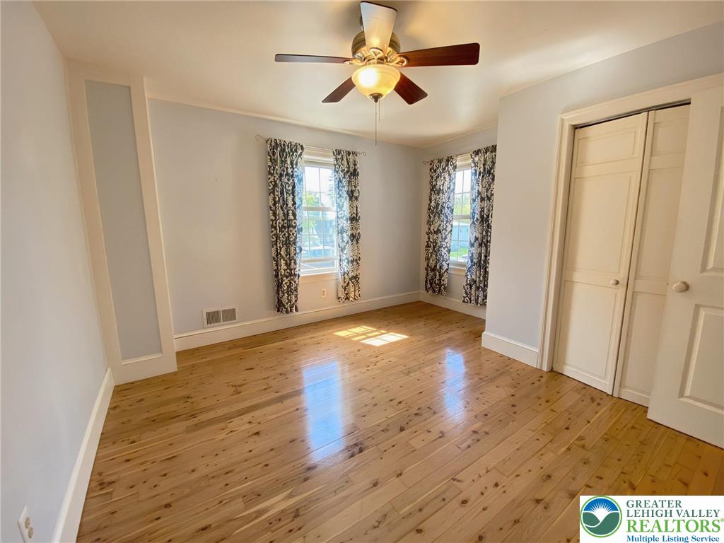 1111 Easton Road
