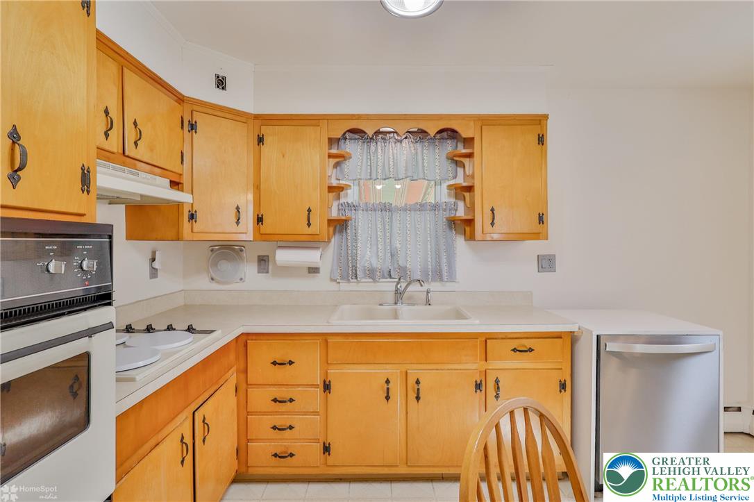 2238 Elm Street