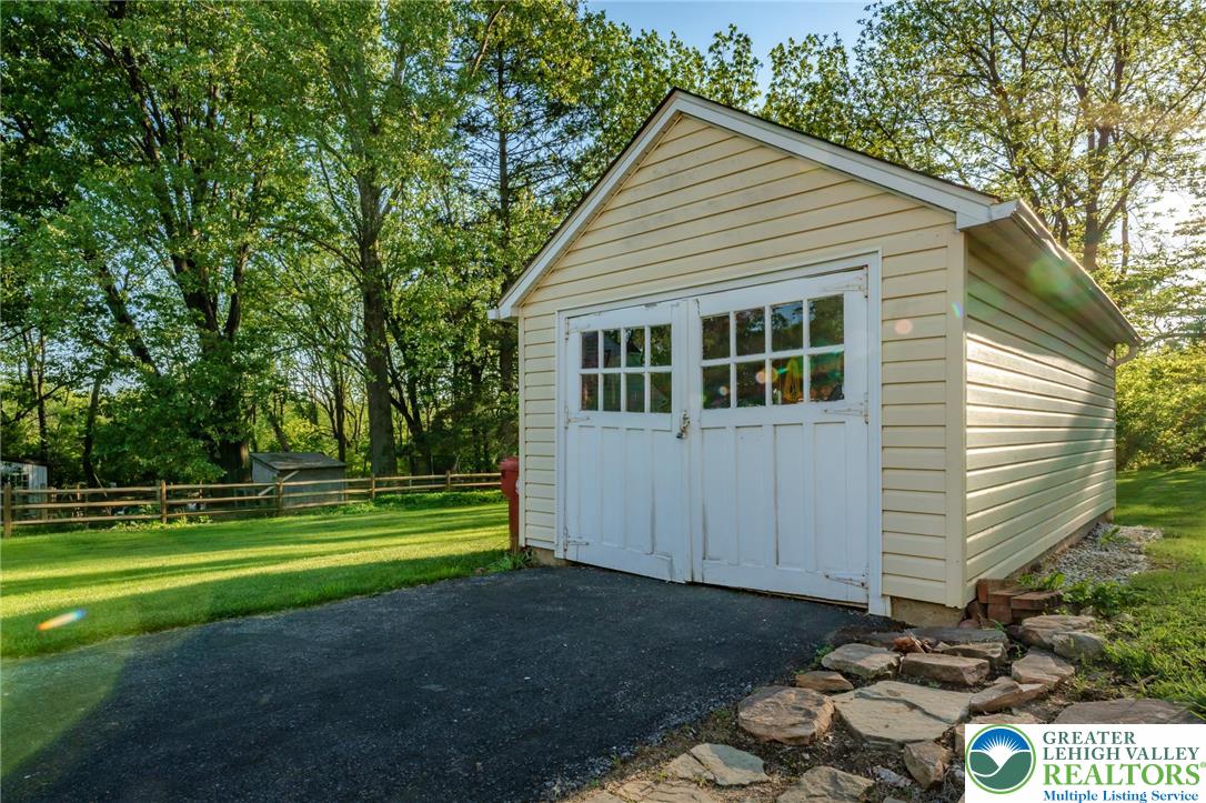 2055 Arndt Road