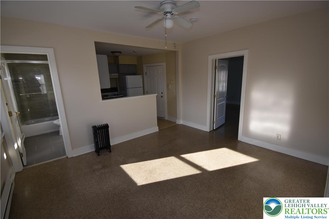 433 Ferry Street 3
