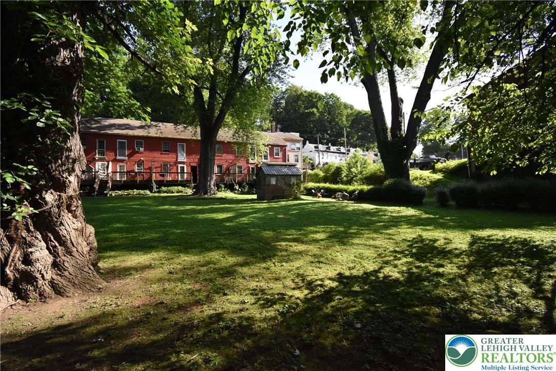 114 Bushkill Drive