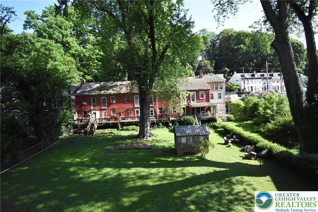 114 Bushkill Drive