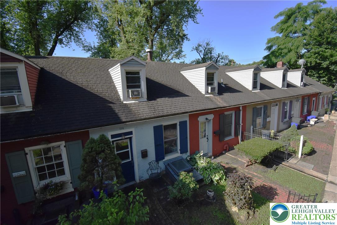 114 Bushkill Drive