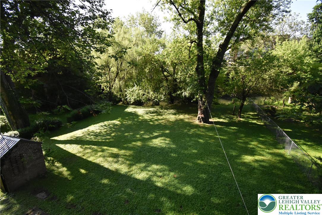 114 Bushkill Drive