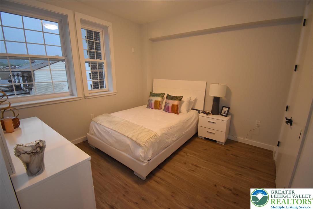 75 South Main Street 207