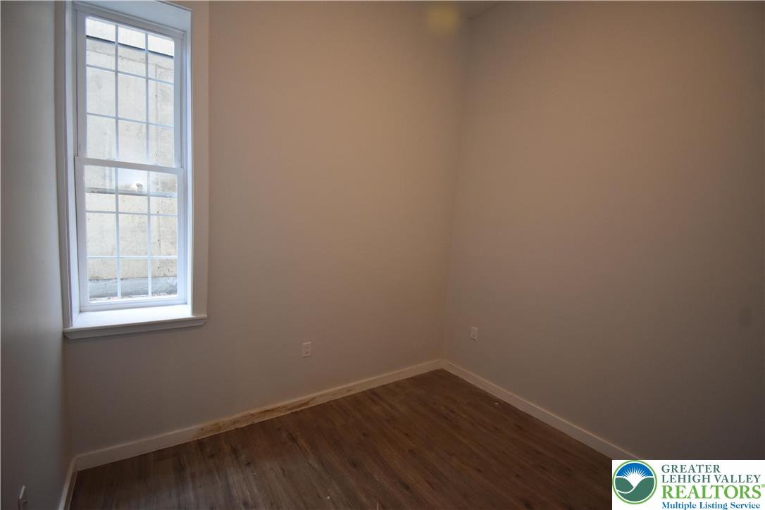75 South Main Street 204