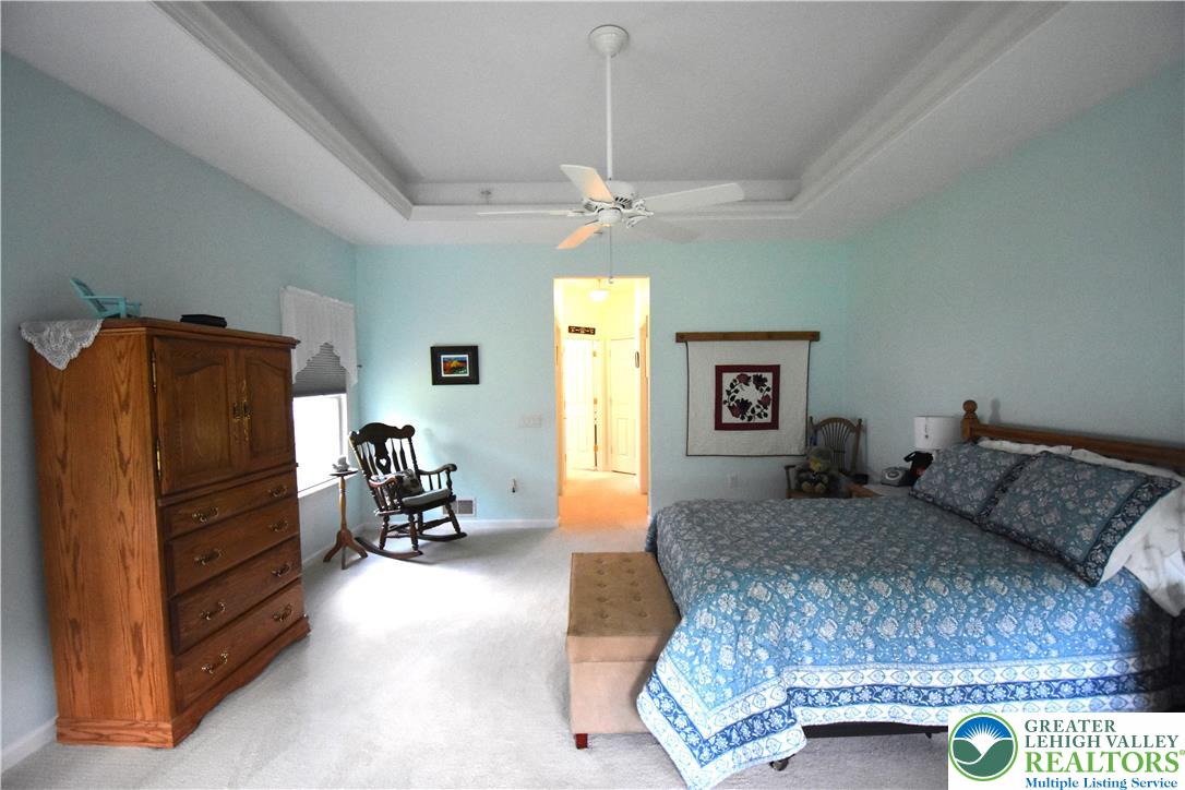 82 Glenmoor Circle South