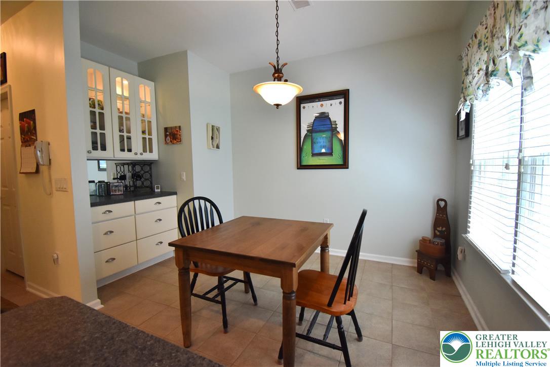 82 Glenmoor Circle South