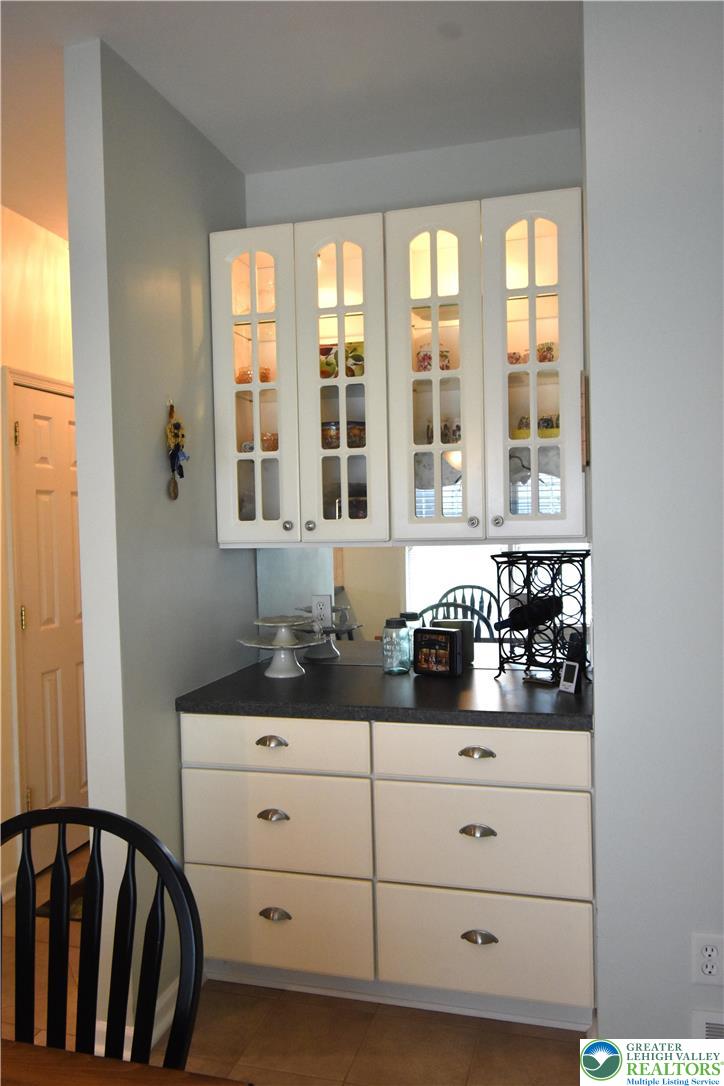 82 Glenmoor Circle South