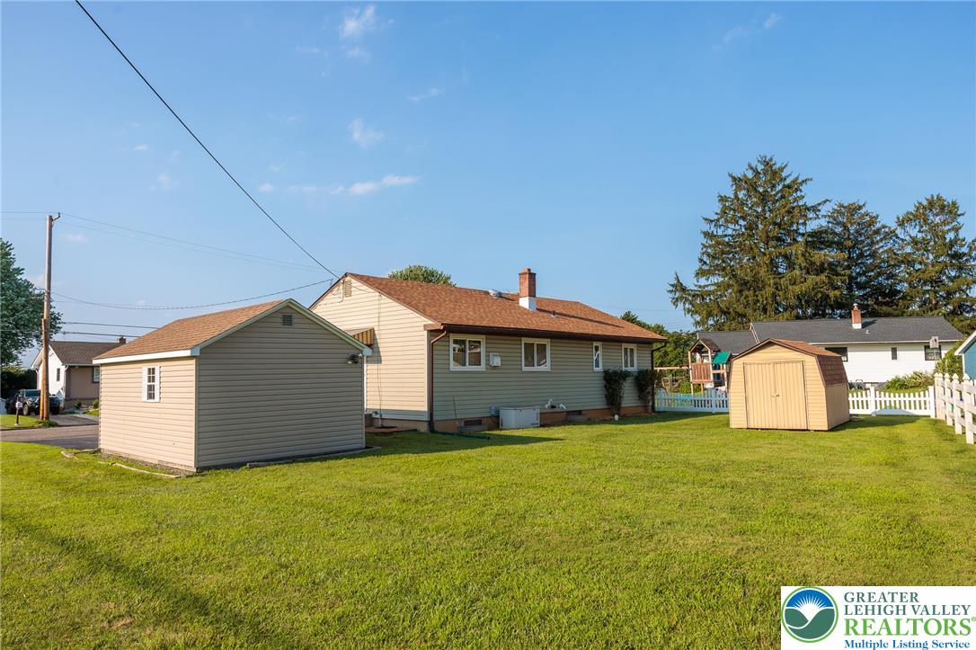 430 Apple Blossom Road