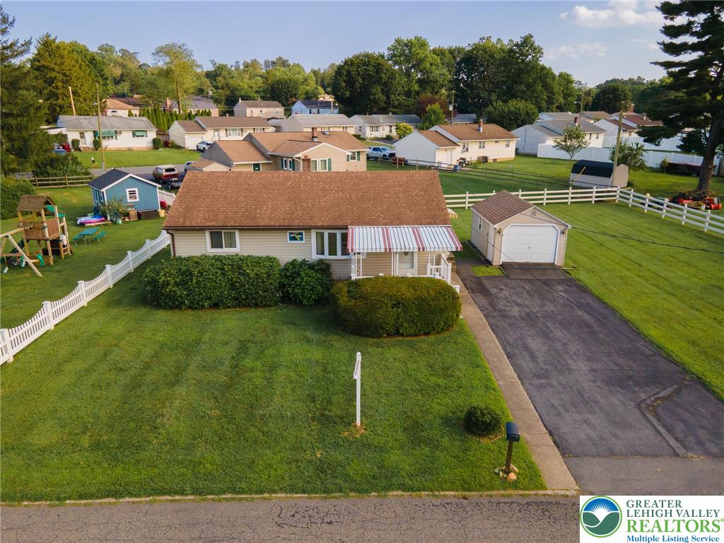 430 Apple Blossom Road
