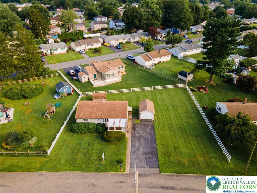 430 Apple Blossom Road
