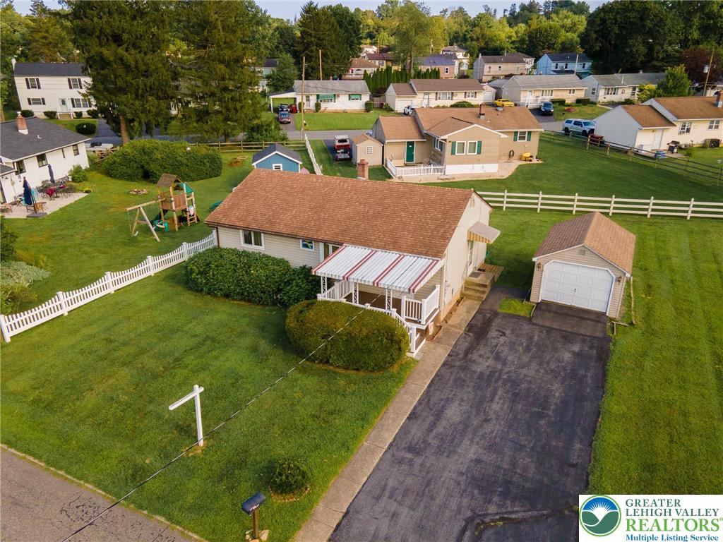 430 Apple Blossom Road
