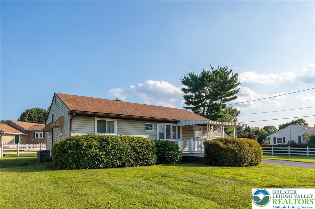 430 Apple Blossom Road