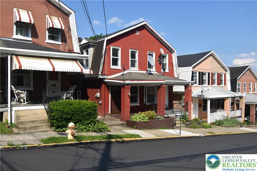 817 Ridge Street