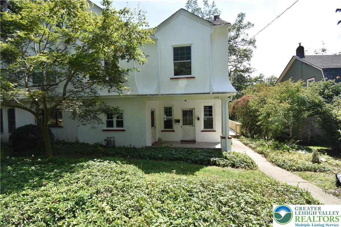375 Lw Shawnee Avenue