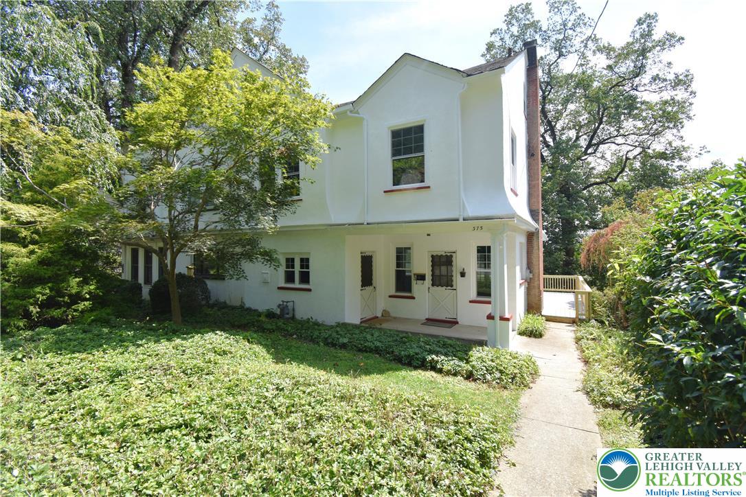 375 Lw Shawnee Avenue