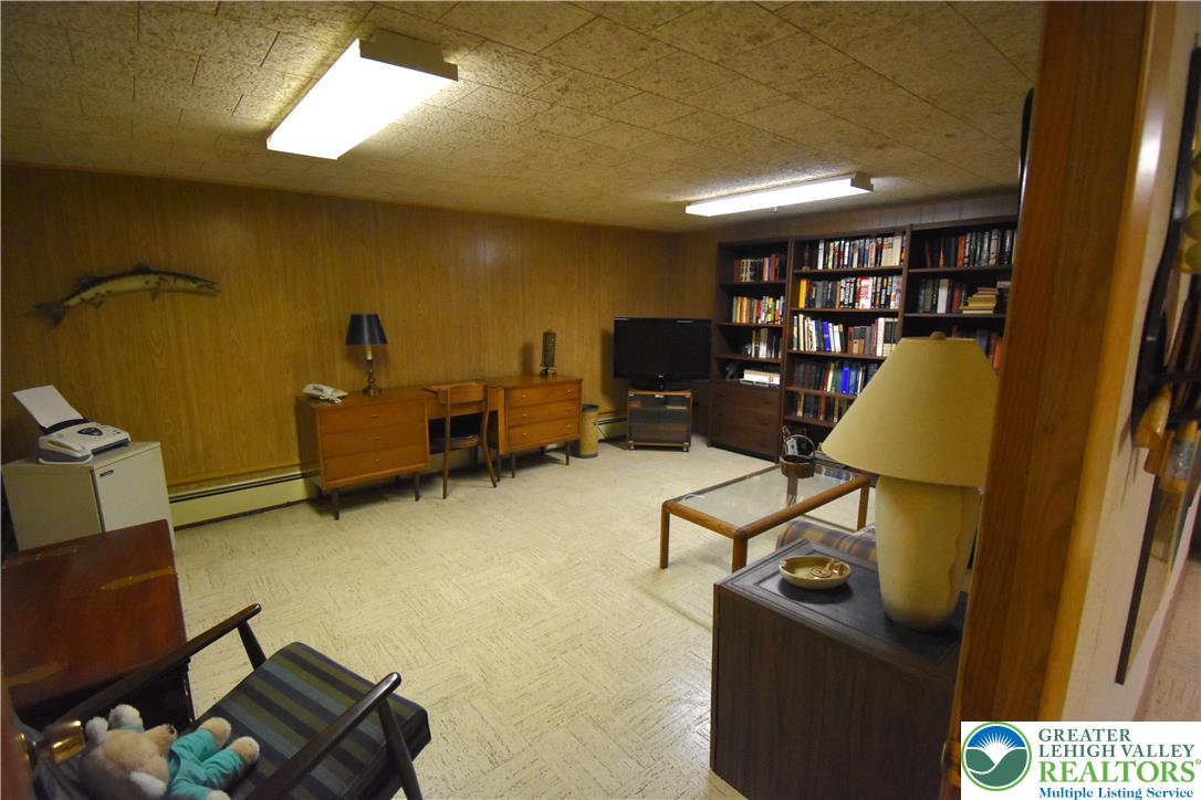 3511 Southwood Drive