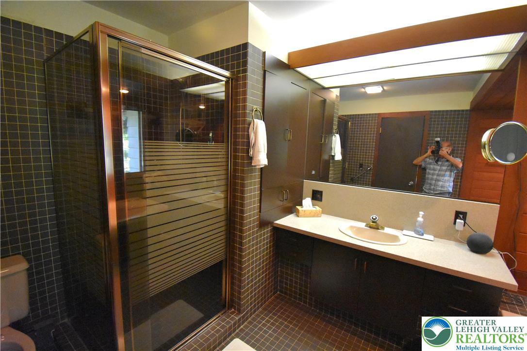 3511 Southwood Drive