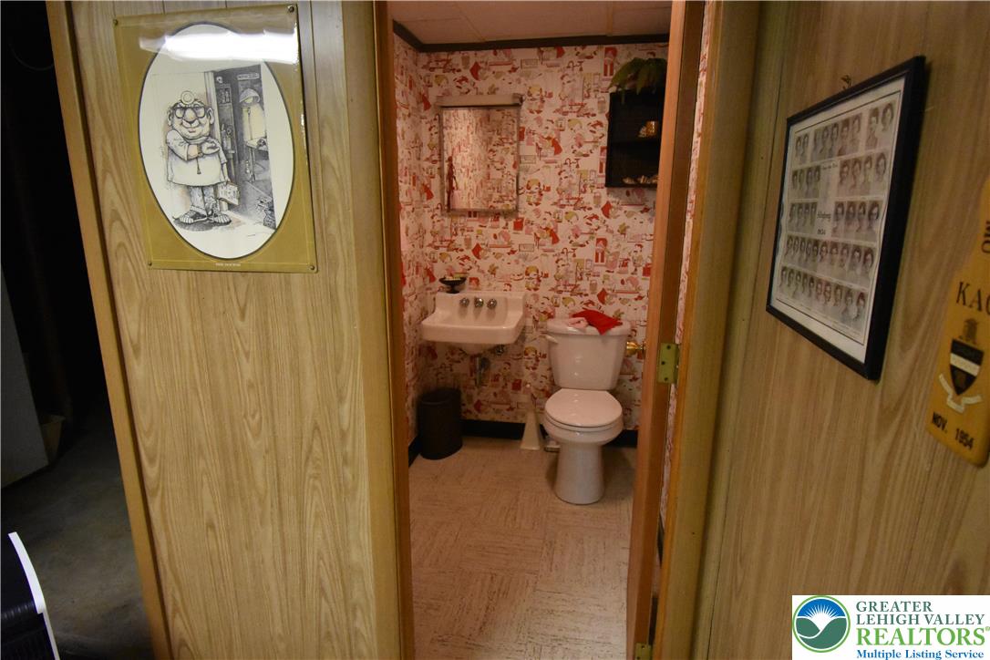 3511 Southwood Drive