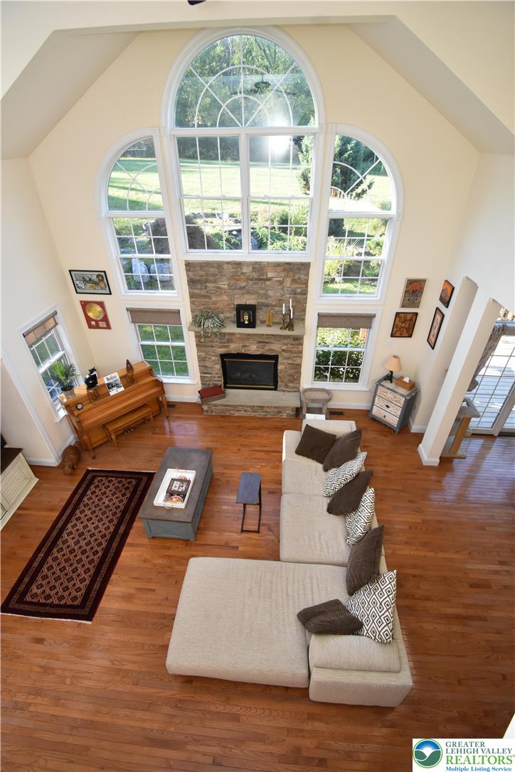 2142 Fieldstone Drive