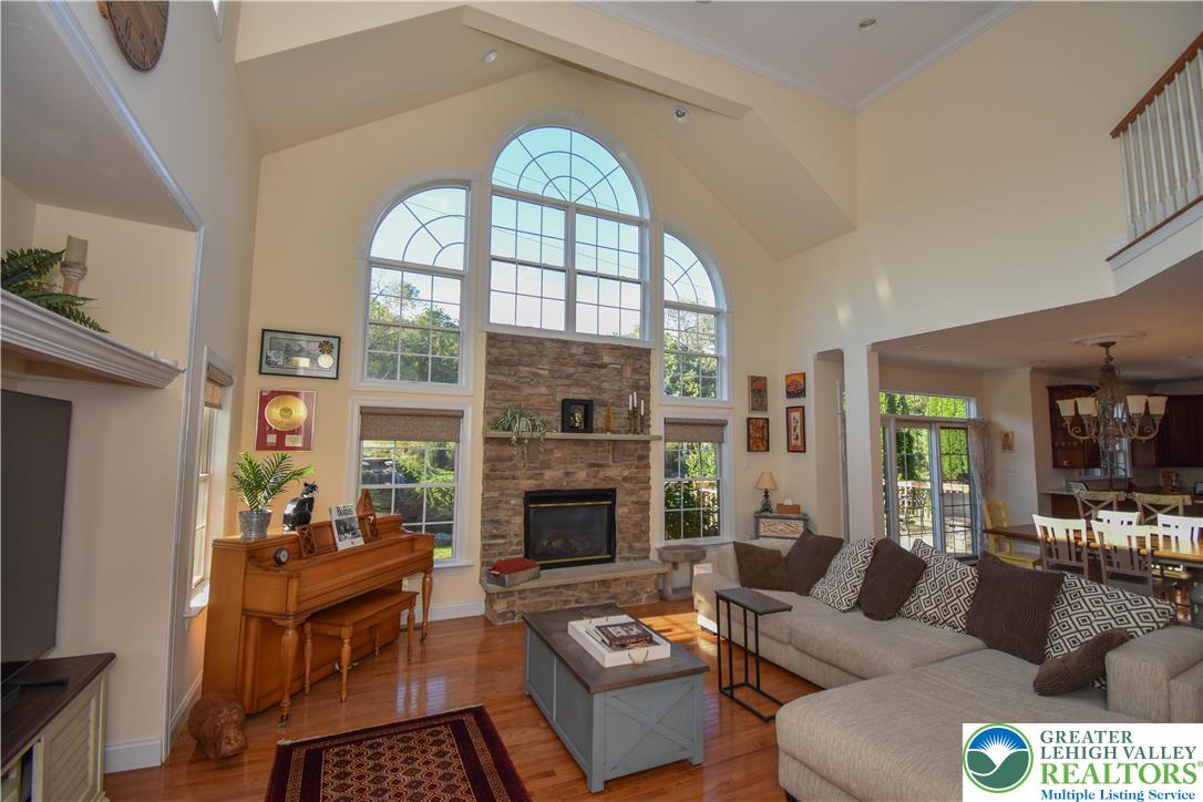 2142 Fieldstone Drive