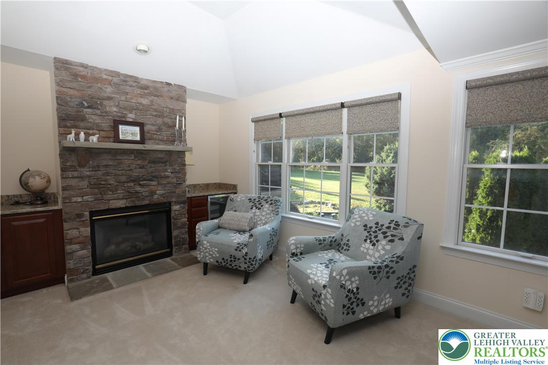 2142 Fieldstone Drive