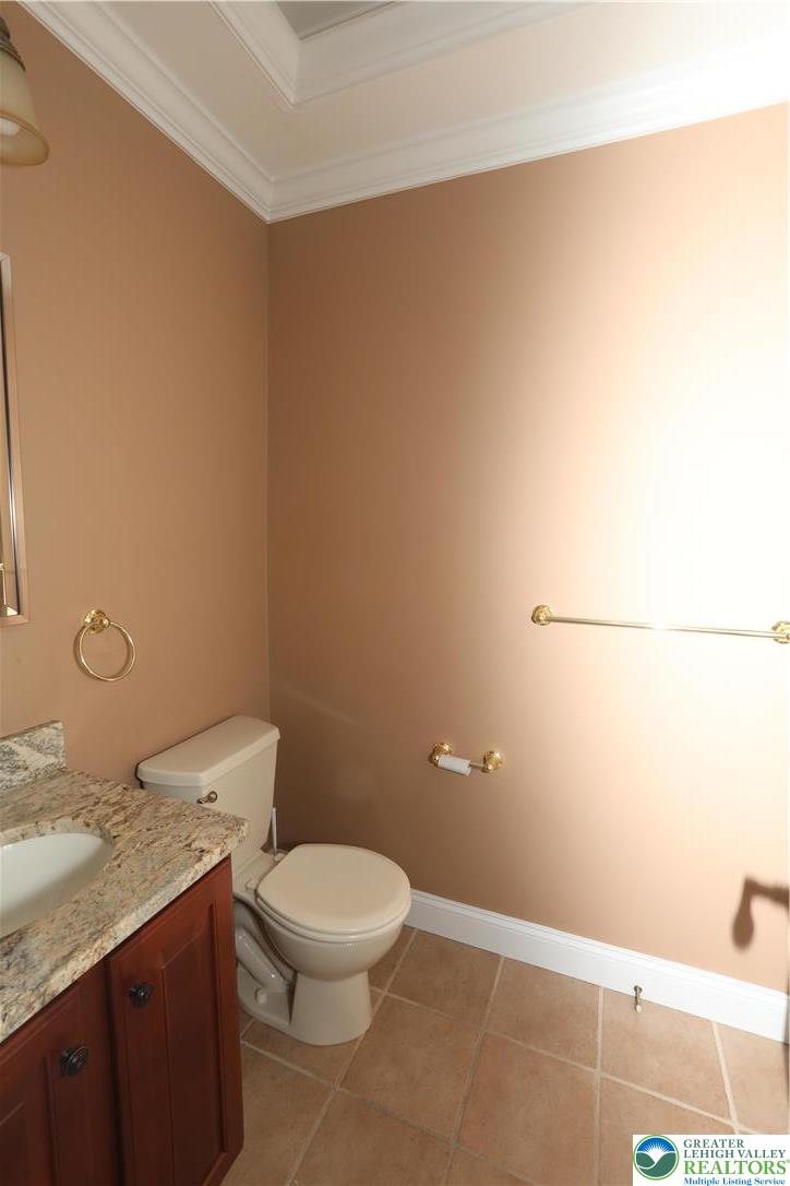 2142 Fieldstone Drive