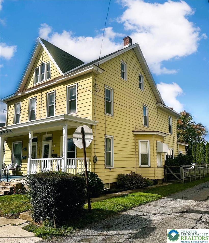 522 Iron Street