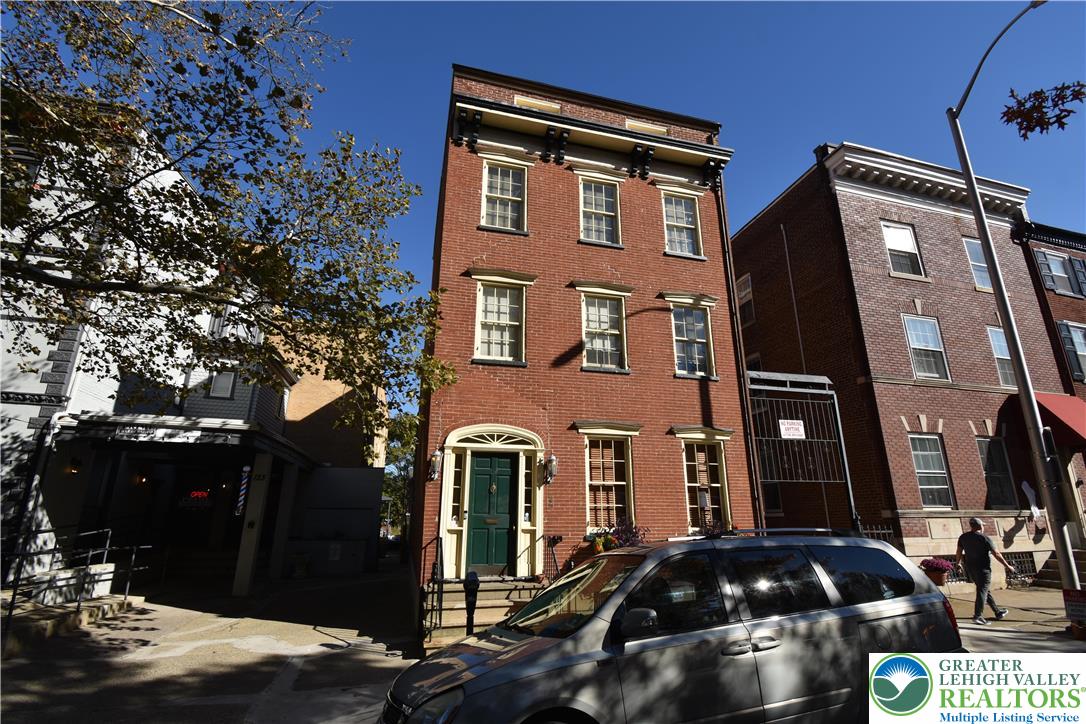 119 North 2nd Street 3A